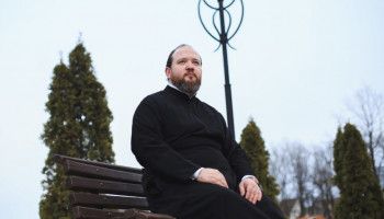 На вопросы отвечает протодиакон Сергий Епифанцев