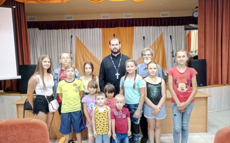 "Крещение Руси - обретение истории"