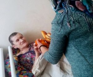 Преславных же твоих деяний, яко песка морскаго и множества звезднаго исчести не могуще…