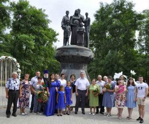 В Новом Осколе прошли мероприятия ко Дню семьи, любви и верности