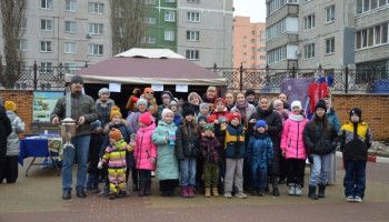 Широка река Маслёна…