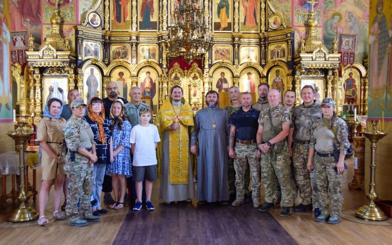От иконы до окопа: чем живет современное казачество