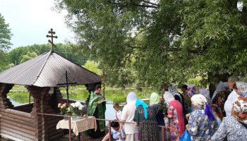 Крестный ход в селе Мазикино