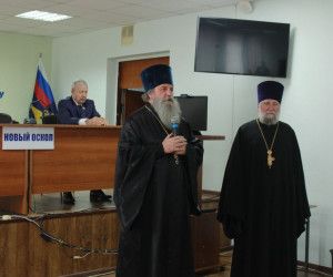 Сотрудники новооскольского ОМВД удостоены епархиальных наград