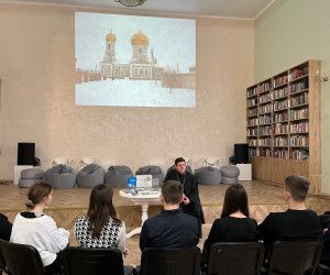 В Чернянской районной библиотеке состоялся круглый стол «С православной молодёжью – России великой быть!»