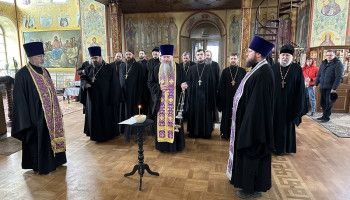 В Успенском соборе Нового Оскола прошла исповедь духовенства благочиния