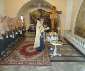 В преддверии праздника Дня защитника Отечества в Спасо-Преображенском кафедральном соборе состоялось Крещение курсантов Учебного Центра ВКС