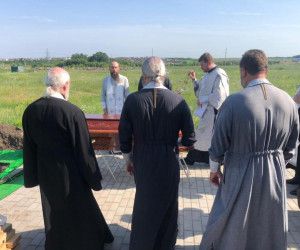Белгородское духовенство  и миряне простились с протоиереем Владимиром Чумаковым
