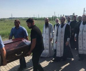 Белгородское духовенство  и миряне простились с протоиереем Владимиром Чумаковым