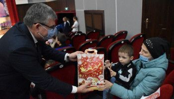 Семьи мобилизованных новооскольцев поздравили с наступающим новым годом
