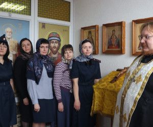Кресту Твоему поклоняемся, Владыко