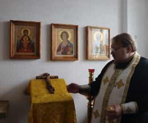 Кресту Твоему поклоняемся, Владыко