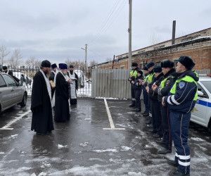 Лития в память о жертвах ДТП совершена на территории Новооскольского УГИБДД