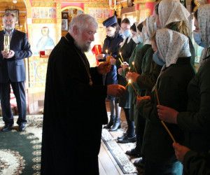 Благодатный огонь привезен в Новооскольскую воспитательную колонию