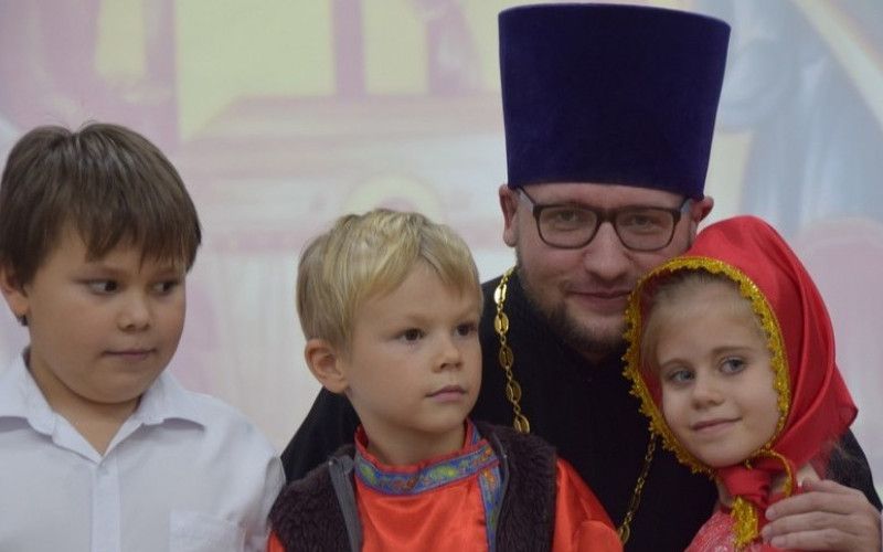 Протоиерей Максим Горожанкин: «Порой я удивляюсь, какие вопросы задают дети...»