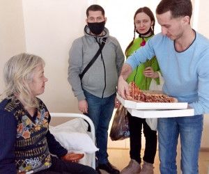 Сделать жизнь людей и себя лучше