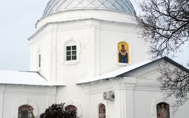 Преславных же твоих деяний, яко песка морскаго и множества звезднаго исчести не могуще…