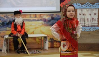 Праздничный утренник в Троицком детском саду