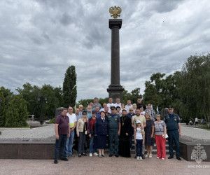 В преддверии Дня памяти и скорби ветераны пожарной охраны посетили Старооскольский округ