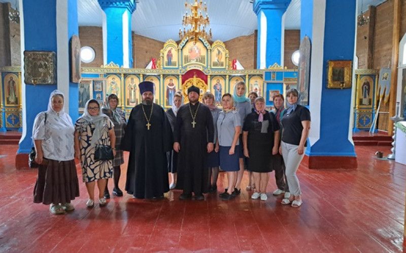 Сотрудницы воспитательной колонии совершили паломничество к святыням Новооскольского района