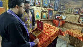 Священнослужители доставили святыню в воинскую часть Белгородского приграничья