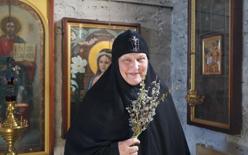 Ангелов вам в помощь! И побольше!