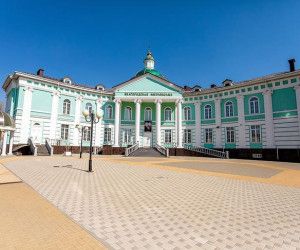«У Бога на всё свои планы». Студент из Африки служит пономарём в белгородской церкви