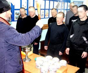 В учреждениях УИС Белгородской области отпраздновали Светлое Христово Воскресение (ПАСХУ)