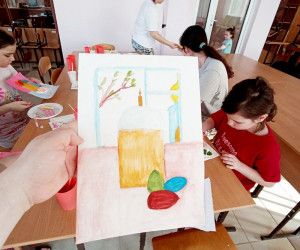 Активисты организовали Пасхальную мастерскую в областной детской больнице
