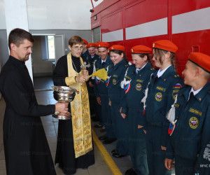В Белгородской области прошли торжественные богослужения в честь Иконы Божией Матери «Неопалимая Купина»