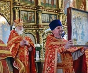 Чернянцы торжественно отметили 30-летие освящения Успенского храма