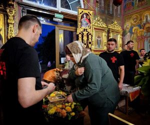 Православное братство во имя святого князя Александра Невского: совместная молитва перед ковчегом с частицей мощей блаженной Матроны Московской