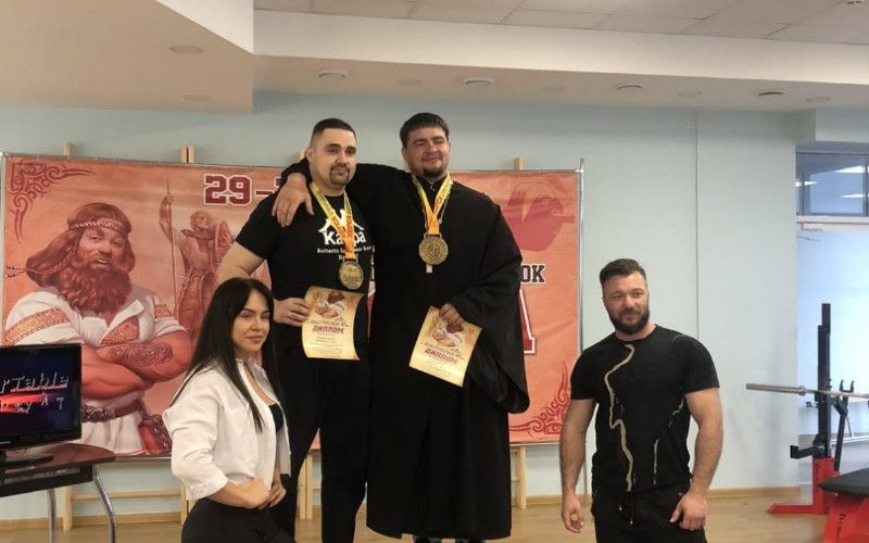 Священник Иоанн Потапов покоряет новые спортивные вершины