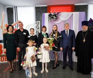 Семь новооскольских женщин удостоены Почётного знака «Материнская слава»