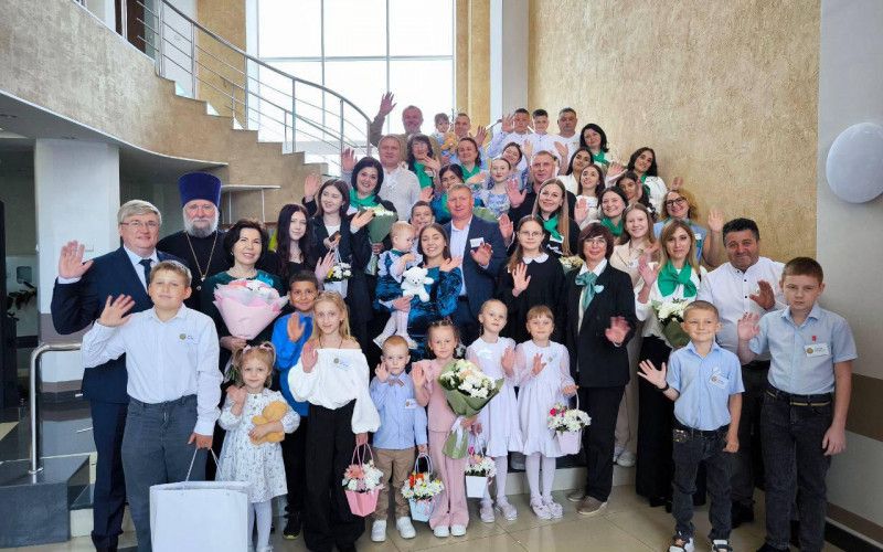 Семь новооскольских женщин удостоены Почётного знака «Материнская слава»