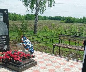 На могилах новооскольских героев совершили заупокойные литии