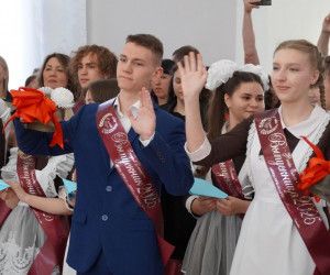 В школах Нового Оскола завершился учебный год
