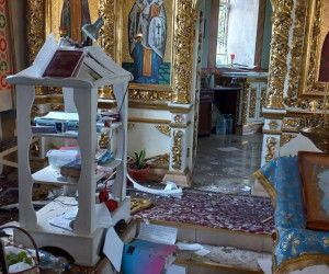 Сегодня был варварски атакован Свято-Покровский храм Новой Таволжанки