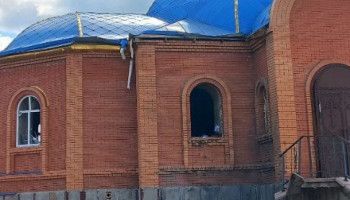 Сегодня был варварски атакован Свято-Покровский храм Новой Таволжанки